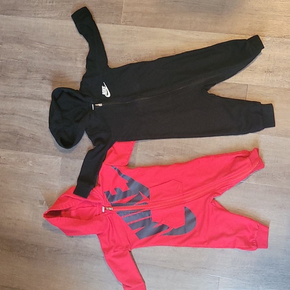 2 Nike outfits